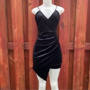 Elegant Black Asymmetrical Velvet Dress